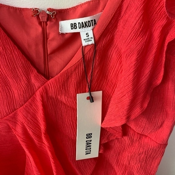 BB Dakota | Nwt Coral Ruffle Camisole Blouse - Picture 5 of 5